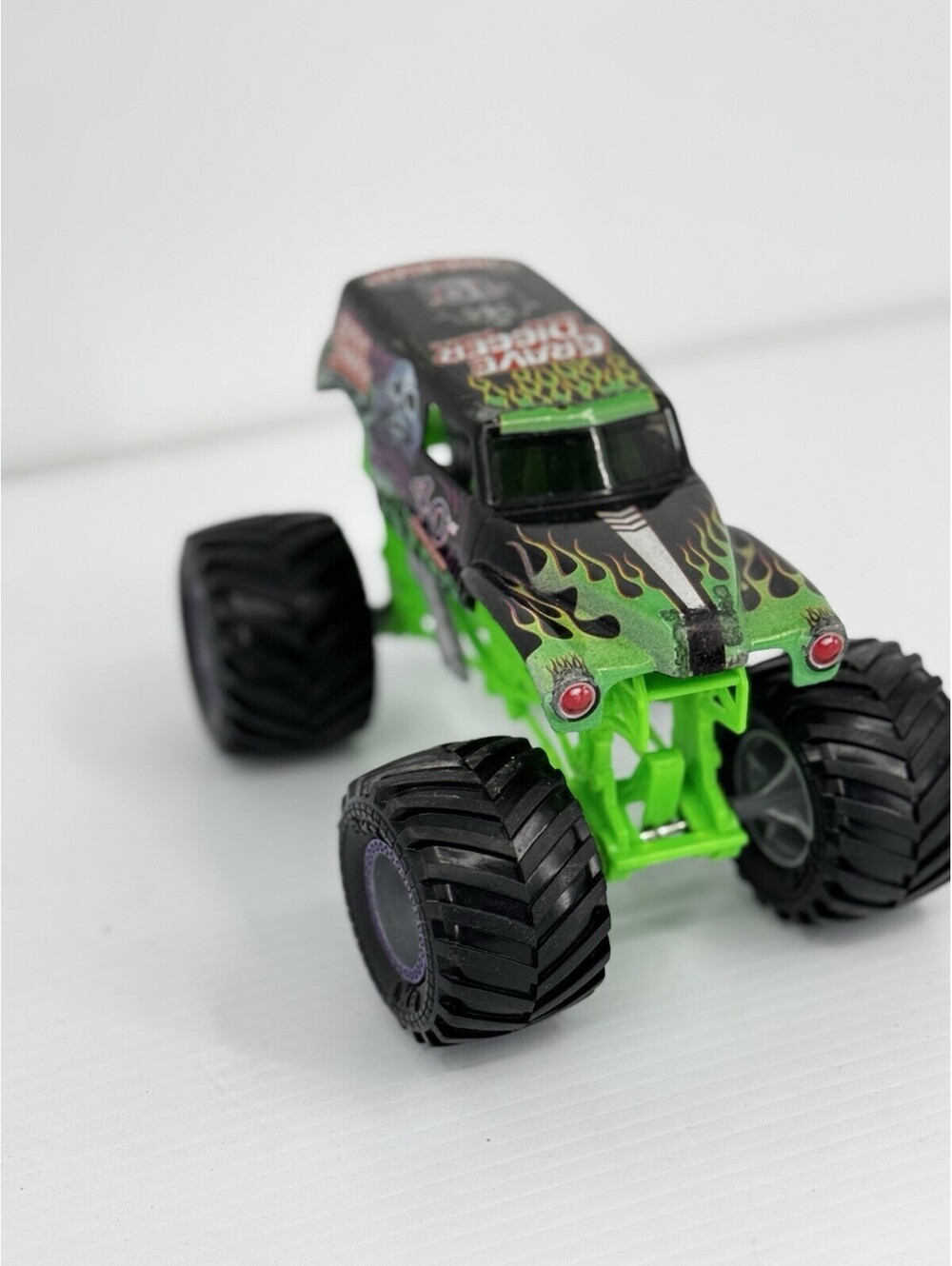 Grave Digger 40th Anniversary Monster Truck Die Cast Large Push Toy